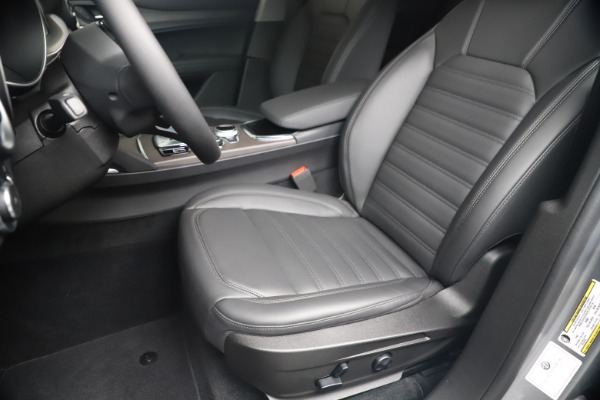 New 2020 Alfa Romeo Stelvio Ti Lusso Q4 for sale $55,790 at Alfa Romeo of Westport in Westport CT 06880 15