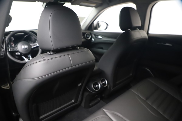 New 2020 Alfa Romeo Stelvio Ti Lusso Q4 for sale $55,790 at Alfa Romeo of Westport in Westport CT 06880 20