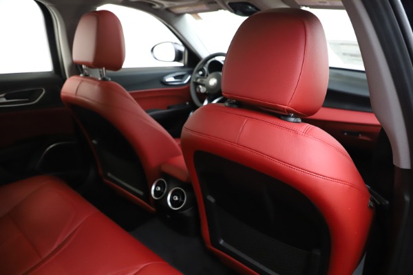 New 2020 Alfa Romeo Giulia Q4 for sale $45,740 at Alfa Romeo of Westport in Westport CT 06880 28