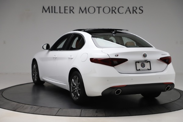 New 2020 Alfa Romeo Giulia Q4 for sale $45,590 at Alfa Romeo of Westport in Westport CT 06880 6