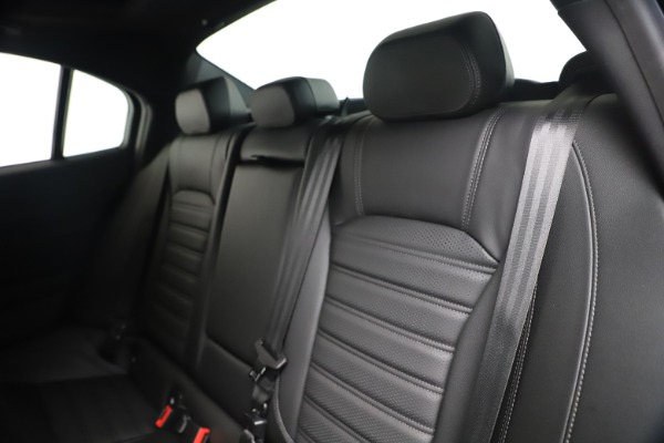 New 2020 Alfa Romeo Giulia Ti Sport Q4 for sale $56,690 at Alfa Romeo of Westport in Westport CT 06880 18