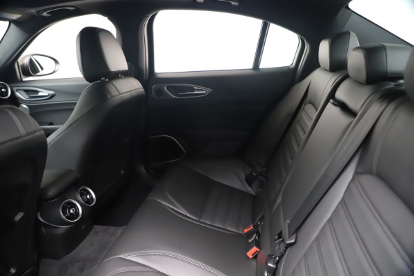 New 2020 Alfa Romeo Giulia Ti Sport Q4 for sale $56,690 at Alfa Romeo of Westport in Westport CT 06880 19