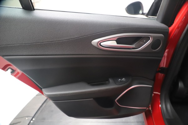 New 2020 Alfa Romeo Giulia Ti Sport Q4 for sale $56,690 at Alfa Romeo of Westport in Westport CT 06880 21