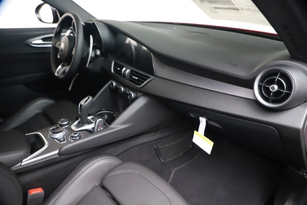 New 2020 Alfa Romeo Giulia Ti Sport Q4 for sale $56,690 at Alfa Romeo of Westport in Westport CT 06880 22