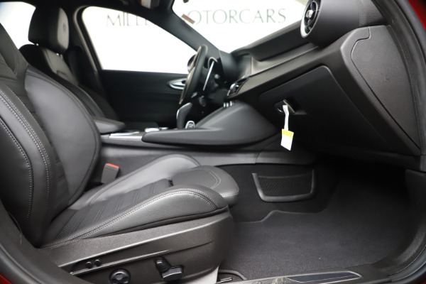 New 2020 Alfa Romeo Giulia Ti Sport Q4 for sale $56,690 at Alfa Romeo of Westport in Westport CT 06880 23