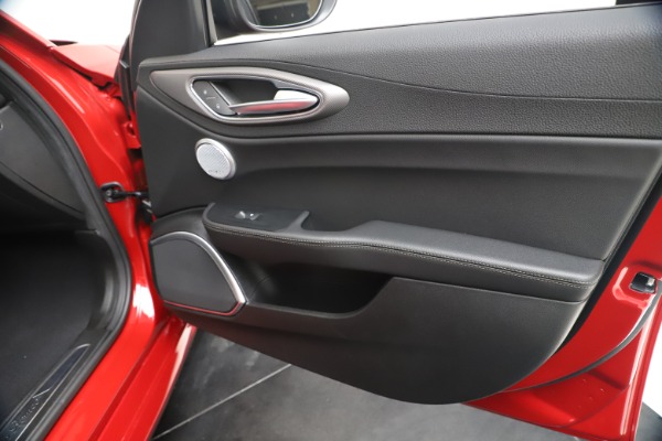 New 2020 Alfa Romeo Giulia Ti Sport Q4 for sale $56,690 at Alfa Romeo of Westport in Westport CT 06880 25