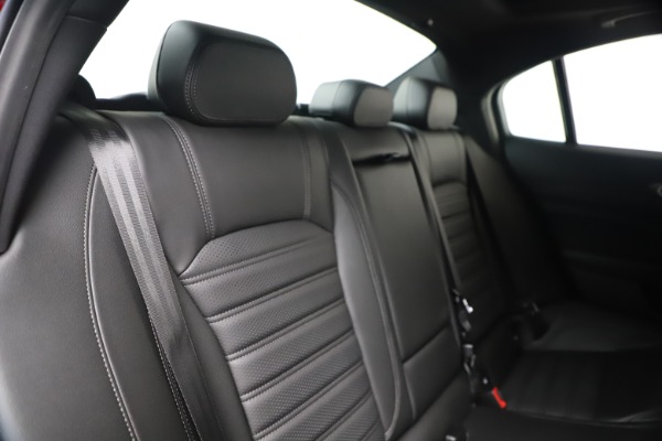 New 2020 Alfa Romeo Giulia Ti Sport Q4 for sale $56,690 at Alfa Romeo of Westport in Westport CT 06880 26