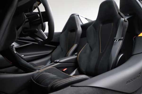 New 2020 McLaren 720S Spider Performance for sale Sold at Alfa Romeo of Westport in Westport CT 06880 27
