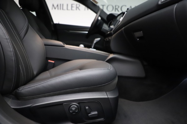 New 2019 Maserati Ghibli S Q4 for sale Sold at Alfa Romeo of Westport in Westport CT 06880 23