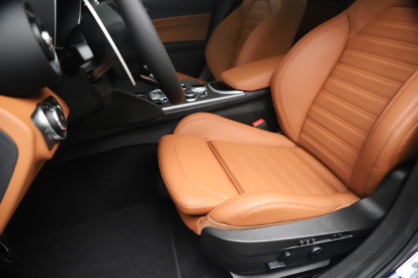 New 2020 Alfa Romeo Giulia Ti Sport Q4 for sale $52,840 at Alfa Romeo of Westport in Westport CT 06880 15