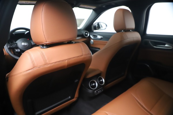 New 2020 Alfa Romeo Giulia Ti Sport Q4 for sale $52,840 at Alfa Romeo of Westport in Westport CT 06880 20
