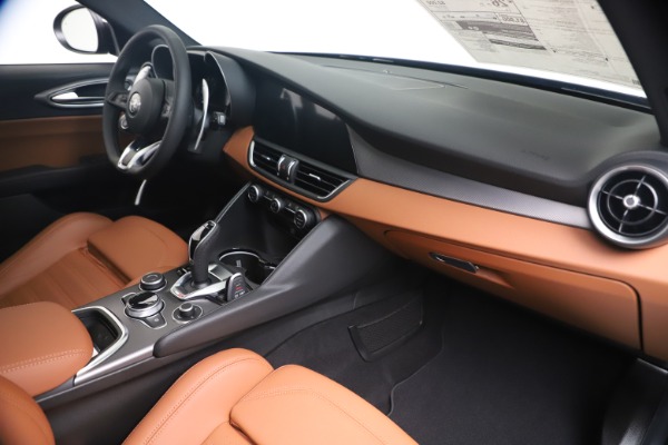 New 2020 Alfa Romeo Giulia Ti Sport Q4 for sale $52,840 at Alfa Romeo of Westport in Westport CT 06880 22