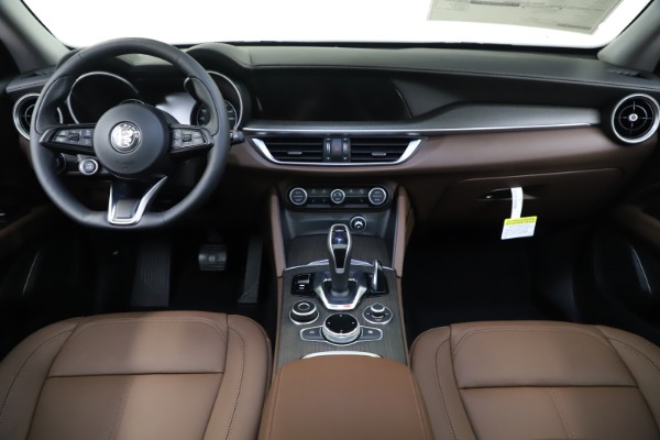 New 2020 Alfa Romeo Stelvio Ti Q4 for sale Sold at Alfa Romeo of Westport in Westport CT 06880 16