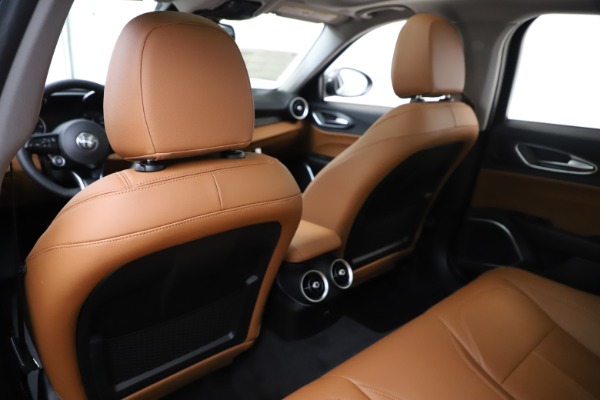 New 2020 Alfa Romeo Giulia Q4 for sale $46,940 at Alfa Romeo of Westport in Westport CT 06880 20