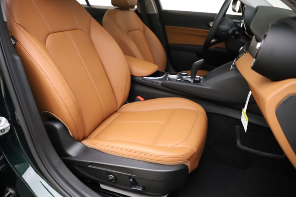 New 2020 Alfa Romeo Giulia Q4 for sale $46,940 at Alfa Romeo of Westport in Westport CT 06880 24