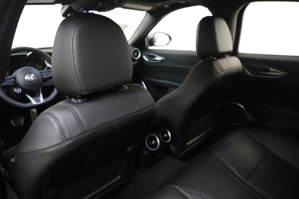 New 2020 Alfa Romeo Giulia Ti Sport Q4 for sale $51,590 at Alfa Romeo of Westport in Westport CT 06880 20