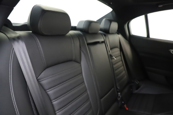 New 2020 Alfa Romeo Giulia Ti Sport Q4 for sale $51,590 at Alfa Romeo of Westport in Westport CT 06880 26