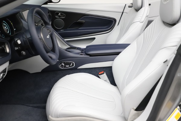 New 2020 Aston Martin DB11 Volante Convertible for sale $271,161 at Alfa Romeo of Westport in Westport CT 06880 14