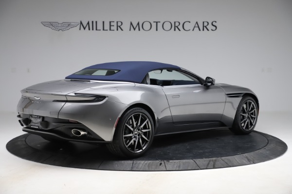 New 2020 Aston Martin DB11 Volante Convertible for sale $271,161 at Alfa Romeo of Westport in Westport CT 06880 22