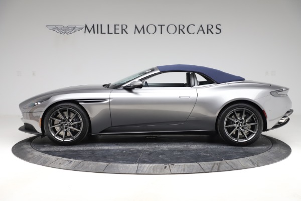 New 2020 Aston Martin DB11 Volante Convertible for sale $271,161 at Alfa Romeo of Westport in Westport CT 06880 26