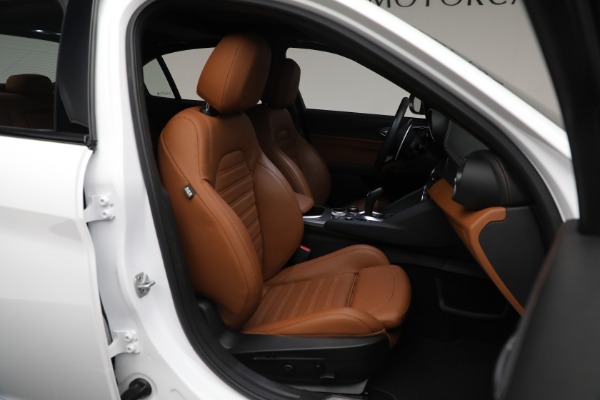 Used 2020 Alfa Romeo Giulia Ti Sport for sale Sold at Alfa Romeo of Westport in Westport CT 06880 26