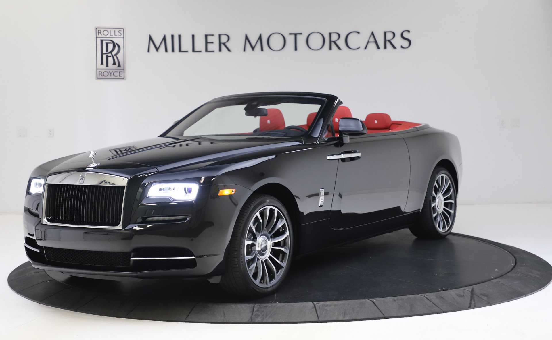 New 2020 Rolls-Royce Dawn for sale $393,050 at Alfa Romeo of Westport in Westport CT 06880 1