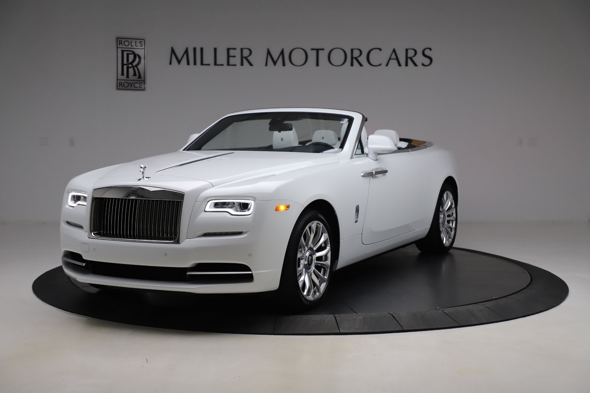 New 2020 Rolls-Royce Dawn for sale $401,175 at Alfa Romeo of Westport in Westport CT 06880 1