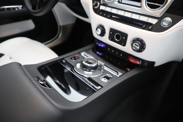 New 2020 Rolls-Royce Dawn for sale $386,250 at Alfa Romeo of Westport in Westport CT 06880 27