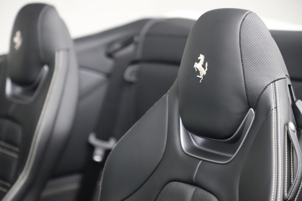 Used 2019 Ferrari Portofino for sale $231,900 at Alfa Romeo of Westport in Westport CT 06880 27