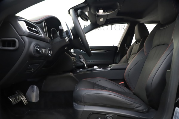 New 2020 Maserati Ghibli S Q4 GranSport for sale $70,331 at Alfa Romeo of Westport in Westport CT 06880 14