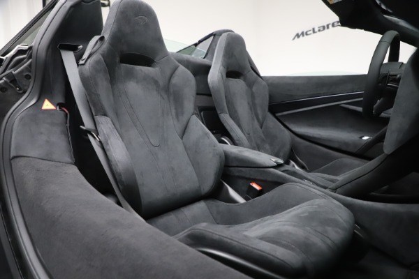Used 2020 McLaren 720S Spider for sale $279,900 at Alfa Romeo of Westport in Westport CT 06880 26