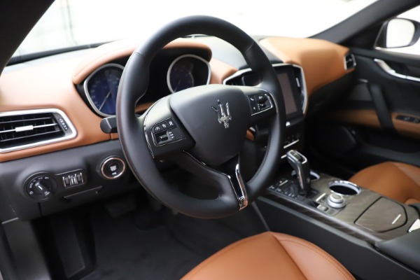 New 2019 Maserati Ghibli S Q4 GranLusso for sale Sold at Alfa Romeo of Westport in Westport CT 06880 13