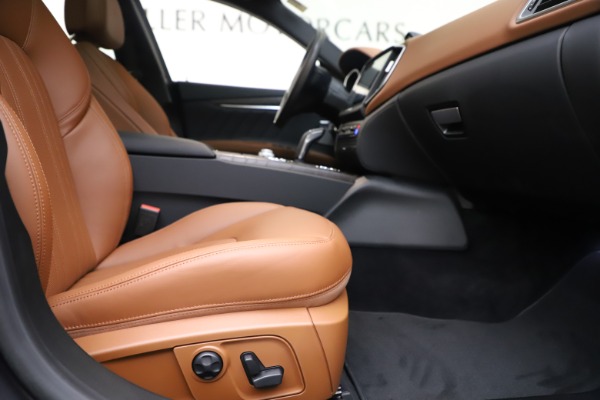 New 2019 Maserati Ghibli S Q4 GranLusso for sale Sold at Alfa Romeo of Westport in Westport CT 06880 23