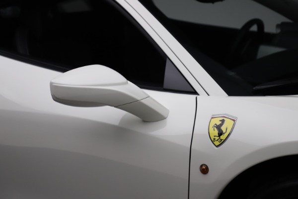 Used 2013 Ferrari 458 Italia for sale $186,900 at Alfa Romeo of Westport in Westport CT 06880 24