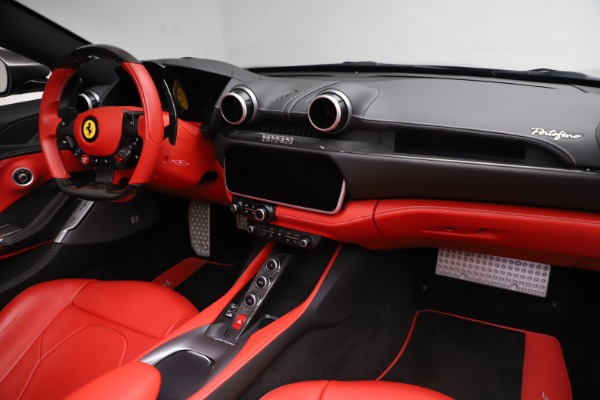 Used 2019 Ferrari Portofino for sale Sold at Alfa Romeo of Westport in Westport CT 06880 21