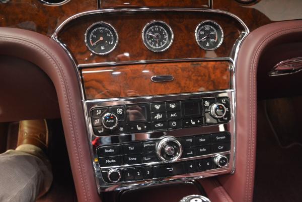 Used 2011 Bentley Mulsanne for sale Sold at Alfa Romeo of Westport in Westport CT 06880 23