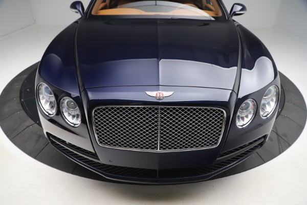 Used 2016 Bentley Flying Spur V8 for sale $119,900 at Alfa Romeo of Westport in Westport CT 06880 13