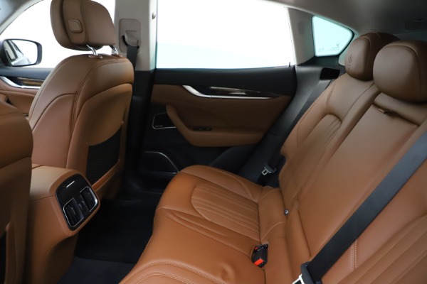 New 2020 Maserati Levante Q4 GranLusso for sale $87,335 at Alfa Romeo of Westport in Westport CT 06880 19
