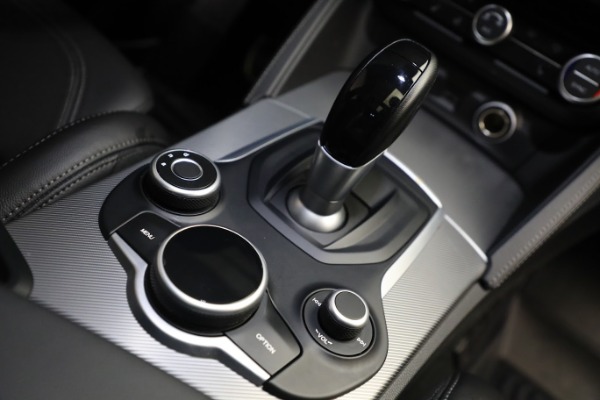 Used 2019 Alfa Romeo Stelvio Ti Sport Q4 for sale $41,900 at Alfa Romeo of Westport in Westport CT 06880 28