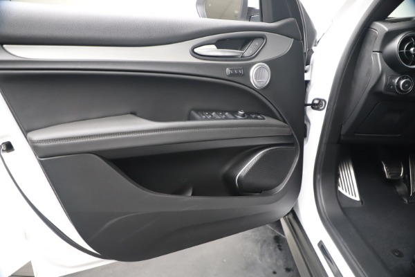 New 2019 Alfa Romeo Stelvio Ti Sport Q4 for sale $52,140 at Alfa Romeo of Westport in Westport CT 06880 17