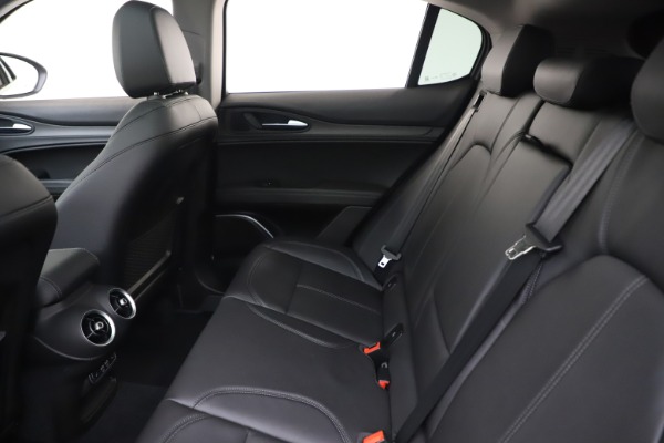 New 2019 Alfa Romeo Stelvio Ti Q4 for sale $51,490 at Alfa Romeo of Westport in Westport CT 06880 19