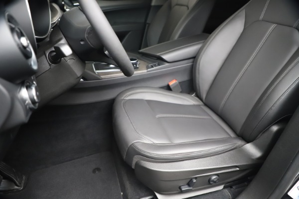 New 2019 Alfa Romeo Stelvio Ti Q4 for sale $51,840 at Alfa Romeo of Westport in Westport CT 06880 15