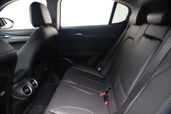 New 2019 Alfa Romeo Stelvio Ti Q4 for sale $51,840 at Alfa Romeo of Westport in Westport CT 06880 19