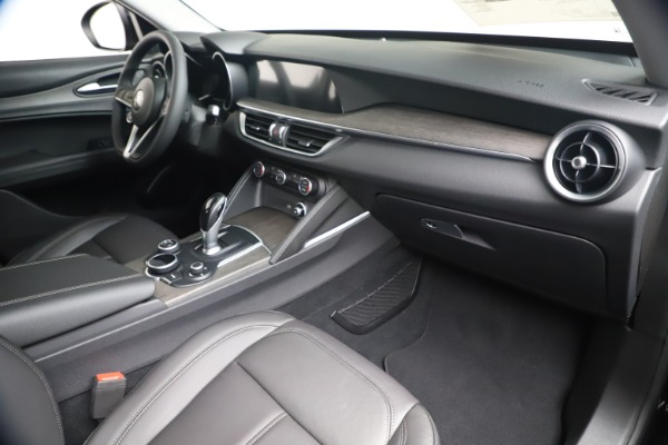 New 2019 Alfa Romeo Stelvio Ti Q4 for sale $51,840 at Alfa Romeo of Westport in Westport CT 06880 22