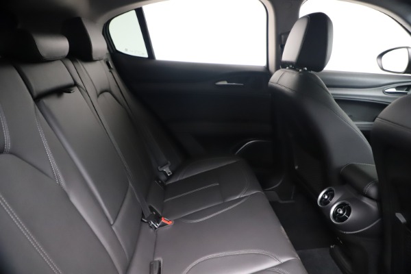 New 2019 Alfa Romeo Stelvio Ti Q4 for sale $51,840 at Alfa Romeo of Westport in Westport CT 06880 27