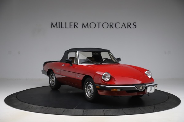 Used 1987 Alfa Romeo Spider Graduate for sale Sold at Alfa Romeo of Westport in Westport CT 06880 18