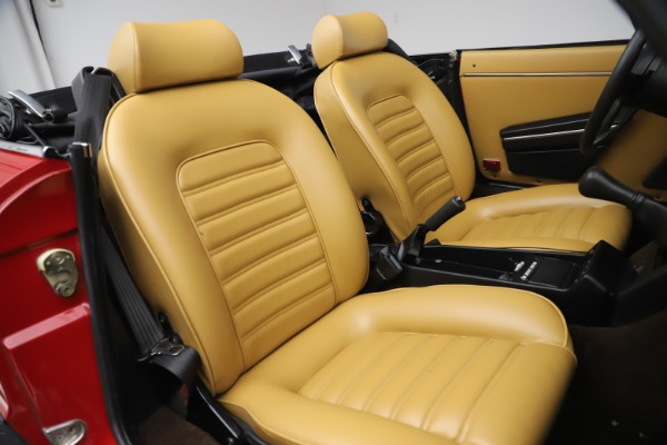 Used 1987 Alfa Romeo Spider Graduate for sale Sold at Alfa Romeo of Westport in Westport CT 06880 25