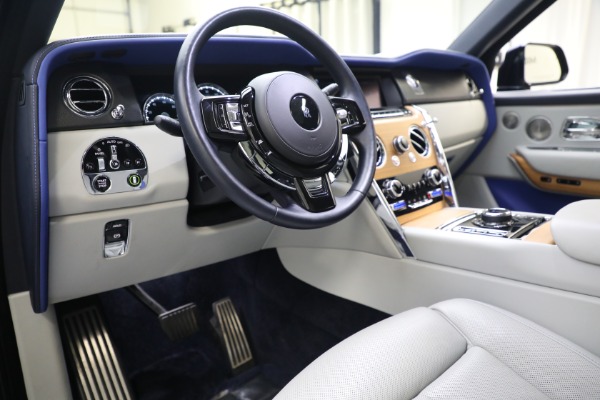 Used 2019 Rolls-Royce Cullinan for sale $299,900 at Alfa Romeo of Westport in Westport CT 06880 13