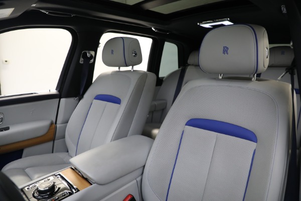 Used 2019 Rolls-Royce Cullinan for sale $299,900 at Alfa Romeo of Westport in Westport CT 06880 15