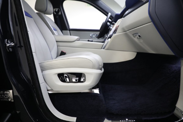 Used 2019 Rolls-Royce Cullinan for sale $299,900 at Alfa Romeo of Westport in Westport CT 06880 20